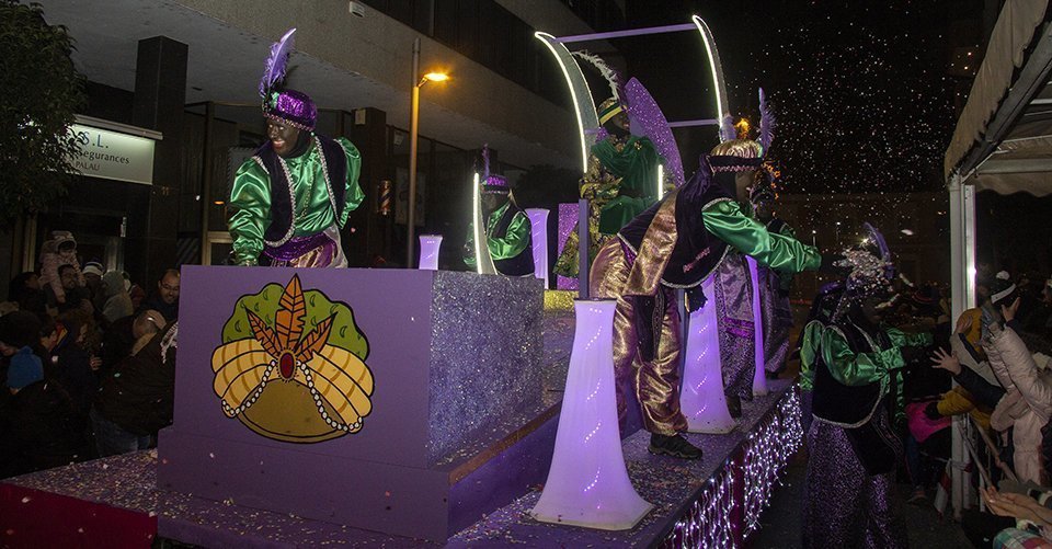 Mollerussa estrena noves carrosses de la cavalcada de Reis 2