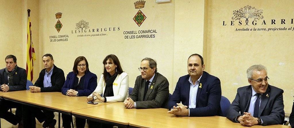 Quim Torra i la consellera de Cultura, Laura Borràs a la seu del Consell Comarcal de Les Garrigues