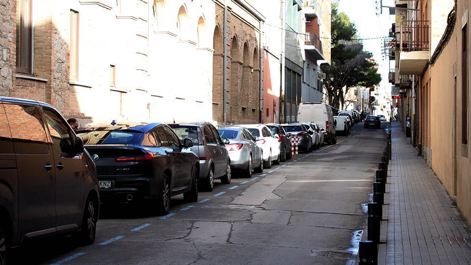 Aspecte actual del carrer de Jacint Verdaguer, el projecte de reurbanització del qual ha aprovat l'Ajuntament de Tàrrega