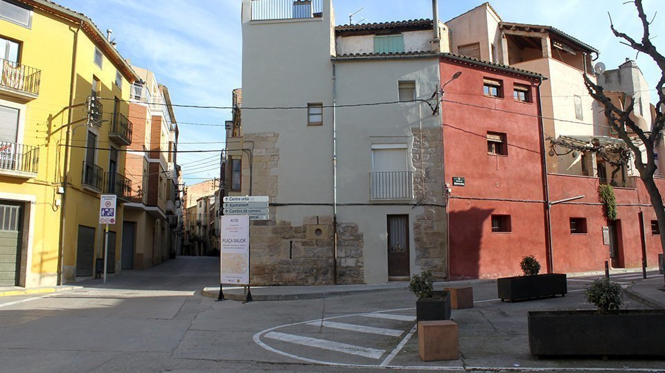 Aspecte actual de la plaça d'Urgell de Tàrrega