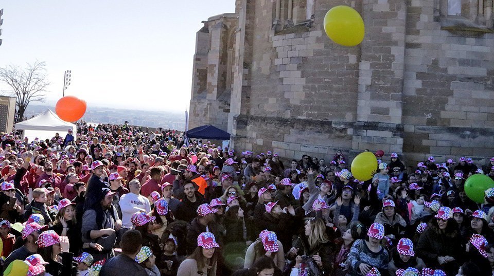 El públic a la Festa Posa't la Gorra a Lleida de l'AFANOC
