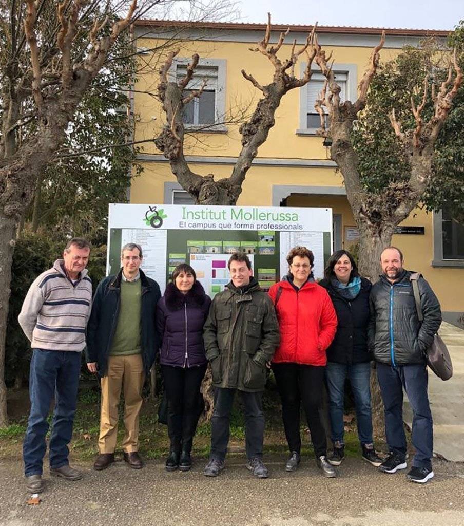 Representants de l'INS Mollerussa i les empreses Ponent 2002 i GAENA environment Terr 1