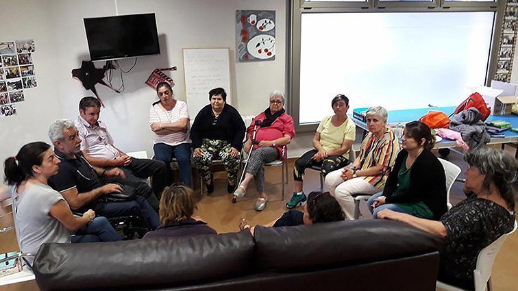 ADSALUT CARLA RADIO 2