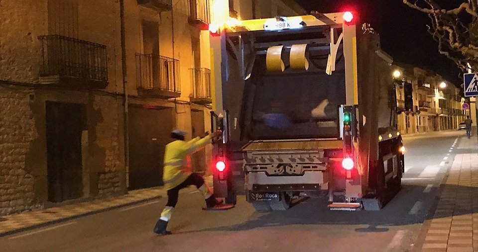 Vehicle de la recollida porta a porta a Sant Ramon