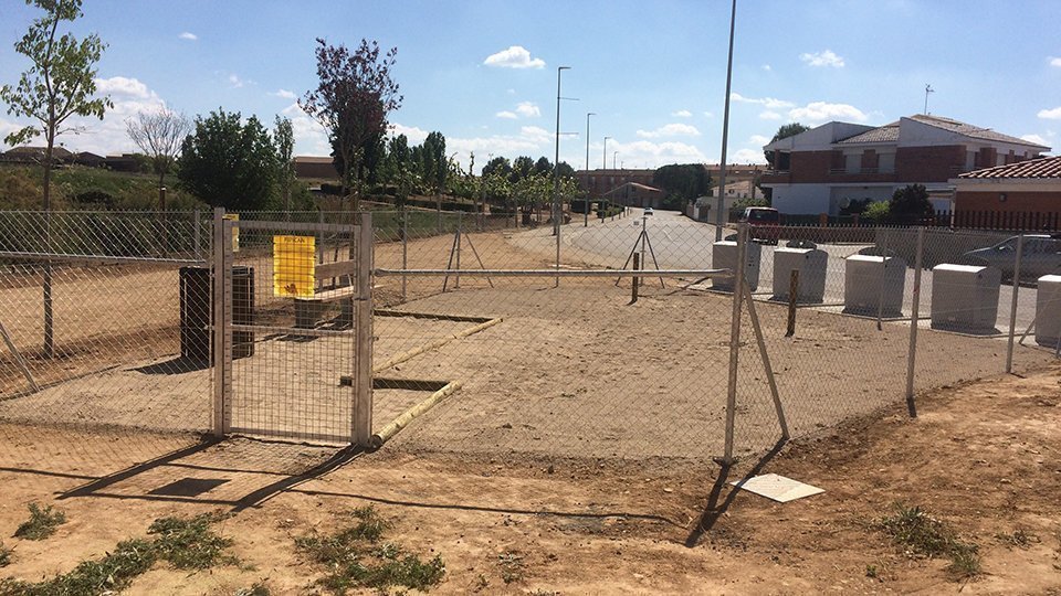 Pi pi can en el Parc del Canal de Sidamon