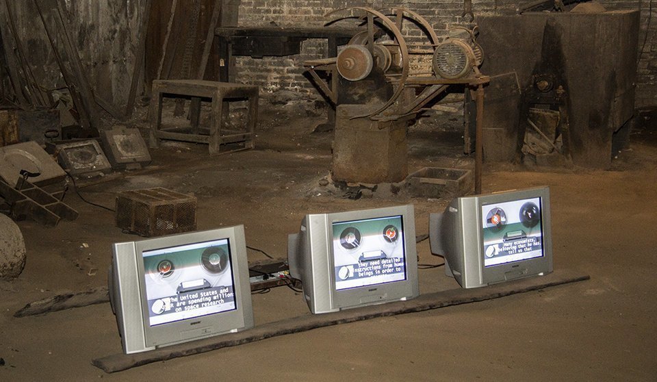 Embarrat Ben Roberts i Eclectik Tronik