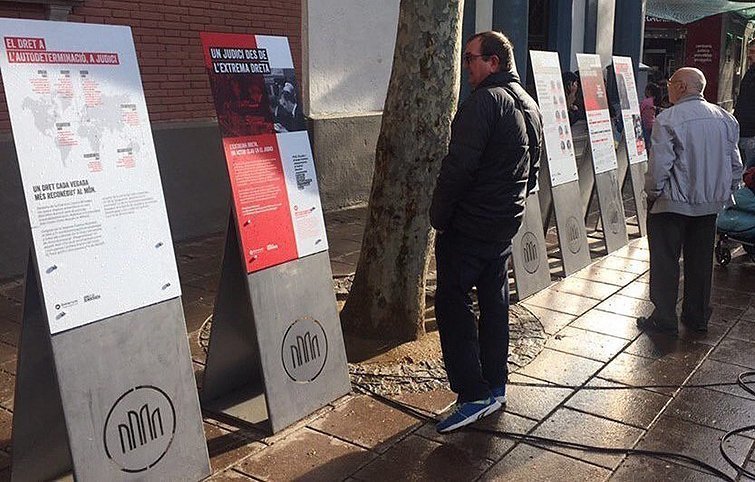 Exposició Judici a la Democràcia que presenta Òmnium Cultural