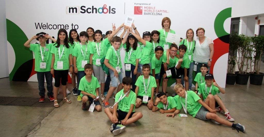 l'escola La Mitjana de Lleida millor presentaciò del mSchols Student Awards