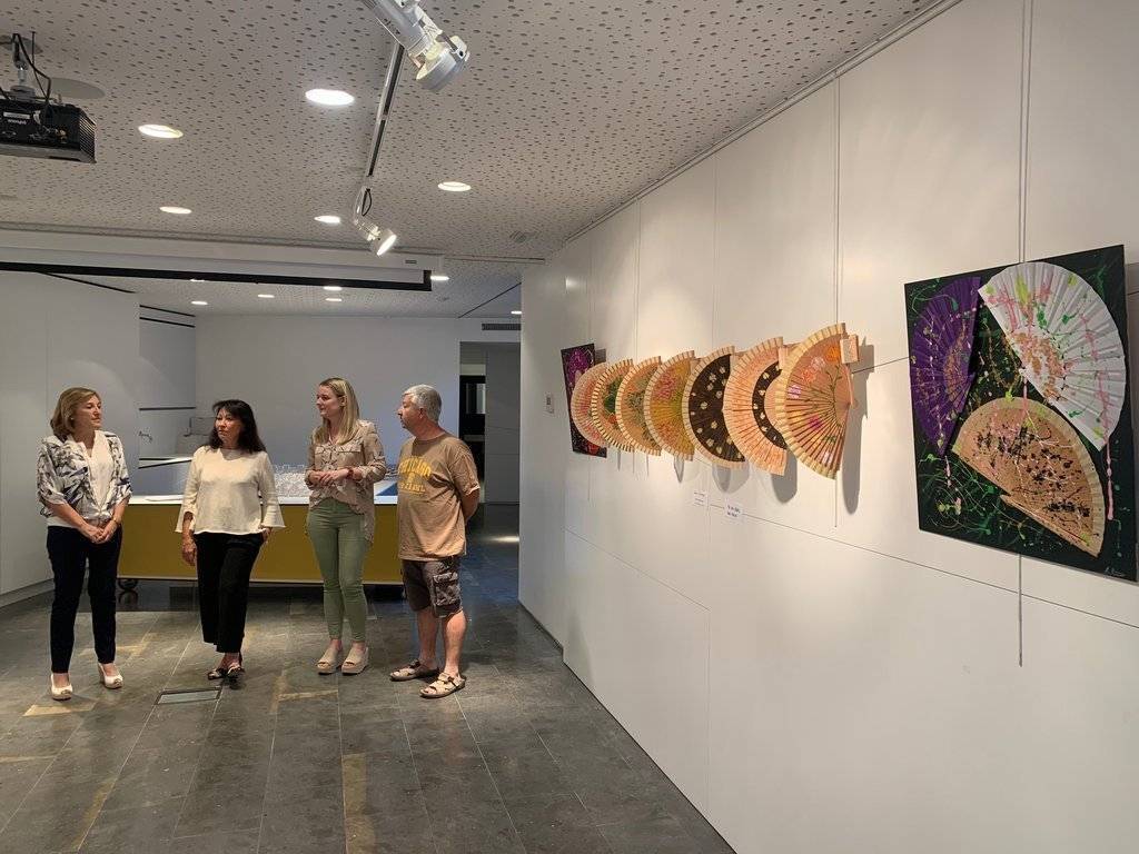 mostra ventalls espai macià