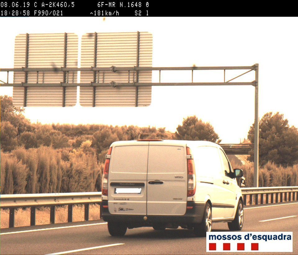 Imatge de la furgoneta que circulava a 181 quilòmetres per hora 1