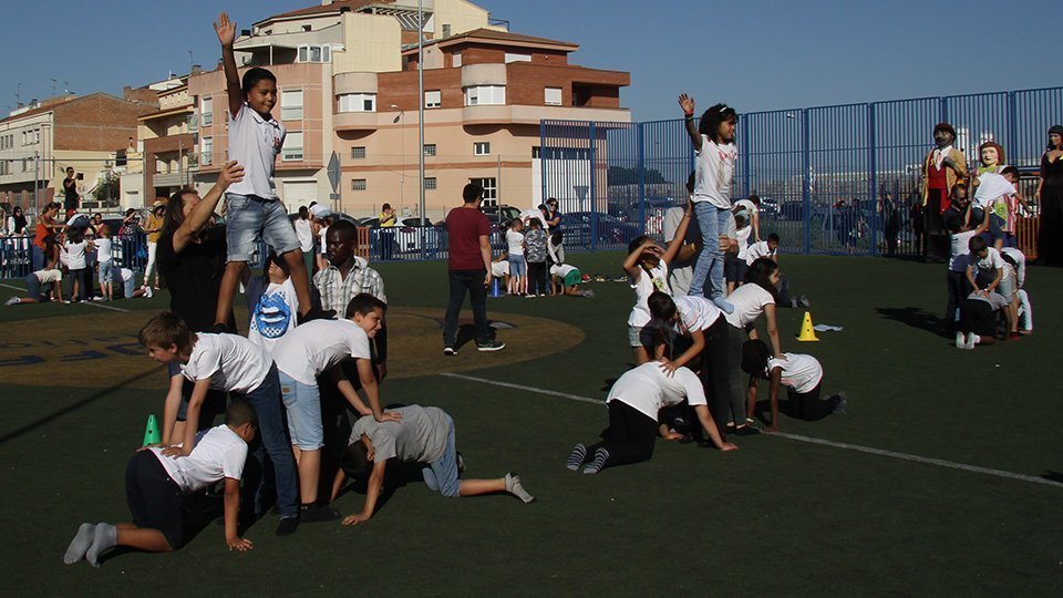 Els castellers de l'escola Ignasi Peraire