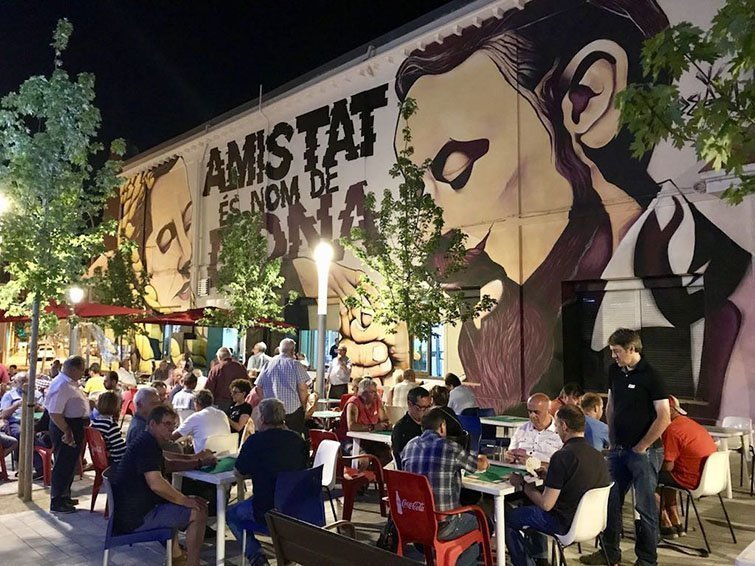 Campionat de botifarra al Open Night de Mollerussa