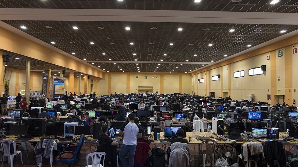 La Land Party de Mollerussa reuneix millora la qualitat de connexió