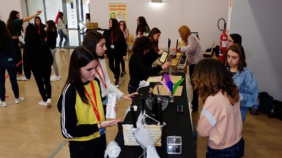 Fira Babel INS La Serra Erasmus+