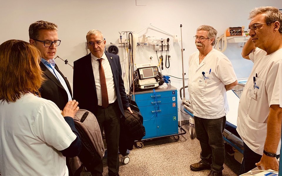 Visita del president de la Diputació, Joan Talarn, a l'Espitau Val d'Aran de Vielha