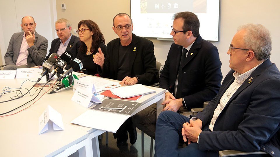 Imatge dels alcaldes de Lleida, Miquel Pueyo; Tàrrega, Alba Pijuan; Mollerussa, Marc Solsona; Balaguer, Jordi Ignasi Vidal; les Borges Blanques, Enric Mir, i de Cervera, Ramon Augé, atenent la premsa al PCiTAL, el 17 de desembre del 2019. (Horitzontal)