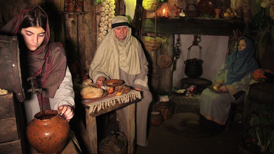 Pla general d'una de les escenes renovades del Pessebre Vivent de Linyola. Imatge del 26 de desembre de 2019 (Horitzontal).