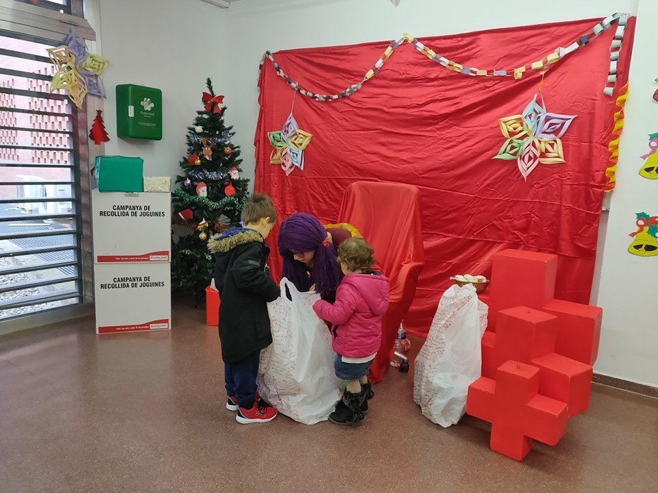 Des de Creu Roja Joventut Lleida agraeixen a totes les persones, empreses i entitats la seva col·laboració en la campanya Des de Creu Roja Joventut Lleida agraeixen a totes les persones, empreses i entitats la seva col·laboració en la campanya