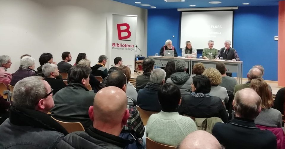 Acte inaugural de l'exposició al Casal Cívic de Tàrrega