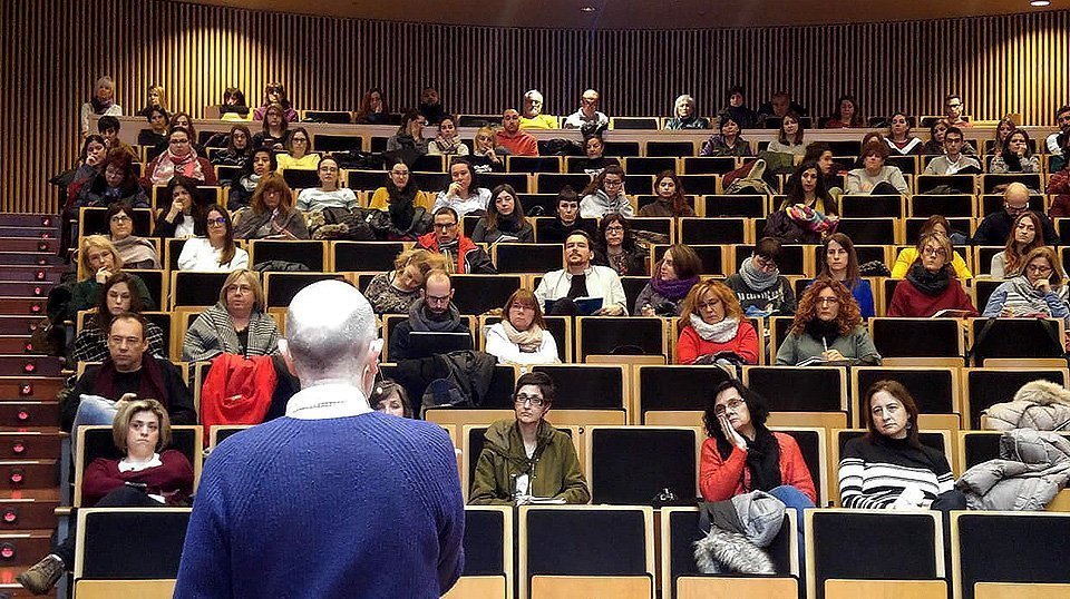 Jornada Ni faves ni badboys, com ajudar a infants i joves a construir una identitat positiva 2