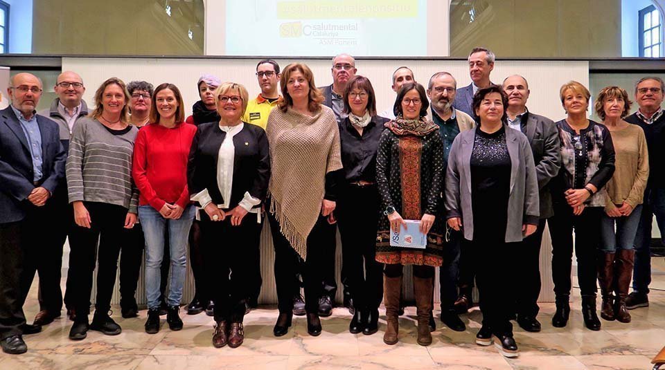 Representants d'administracions i entitats del tercer sector que formen part de la Taula de Salut Mental de Lleida i el Segrià, el 3 de febrer del 2020. (Horitzontal)