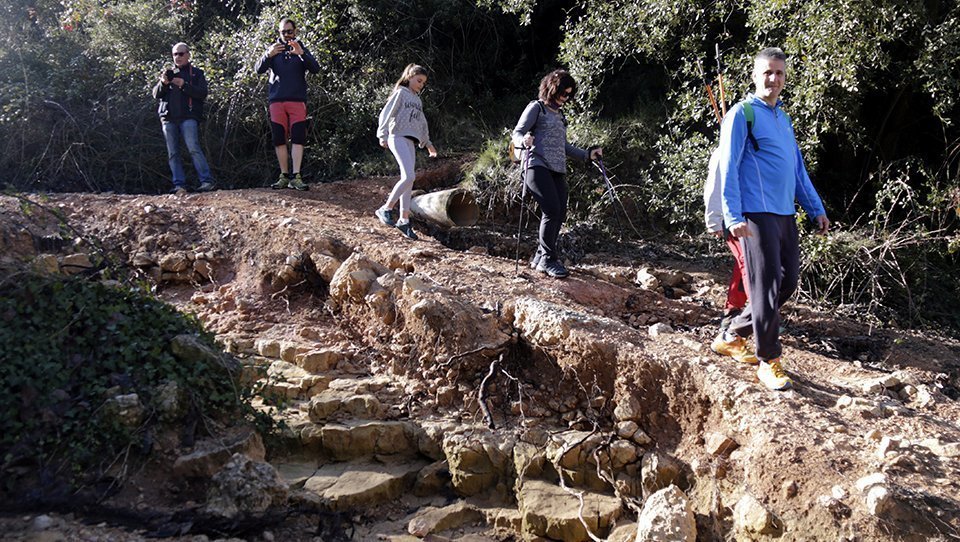 Participants al voltant dels efectes de les pluges de l'octubre al Vilosel