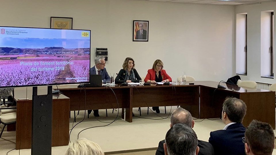 La consellera d’Empresa i Coneixement, Àngels Chacón