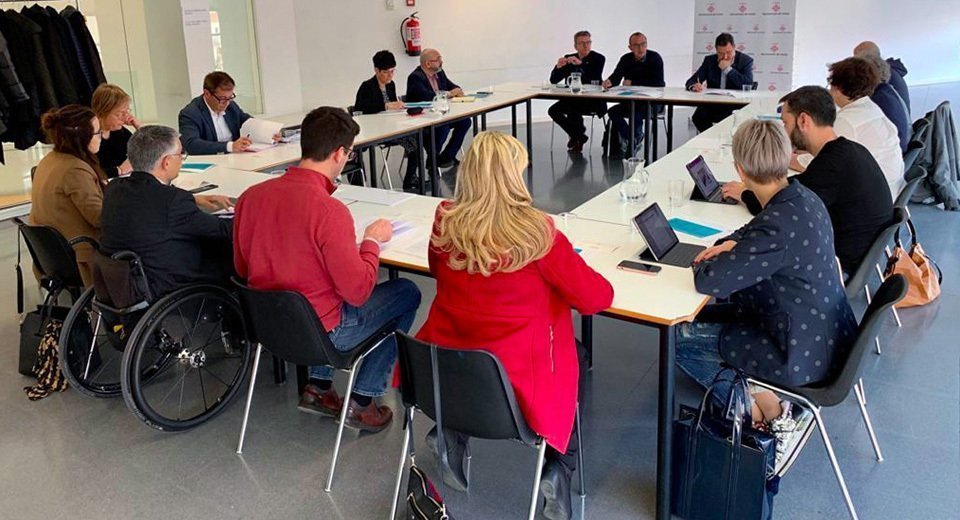 Reunió de representants de la Diputació, la Paeria i la delegació del Govern a Lleida, reclamen millores en l'alta velocitat