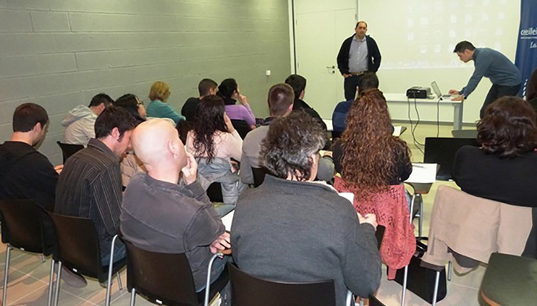 El regidor Jordi Ribalta en una acció formativa que es va realitzar fa un temps al CEI de les Borges Blanques web