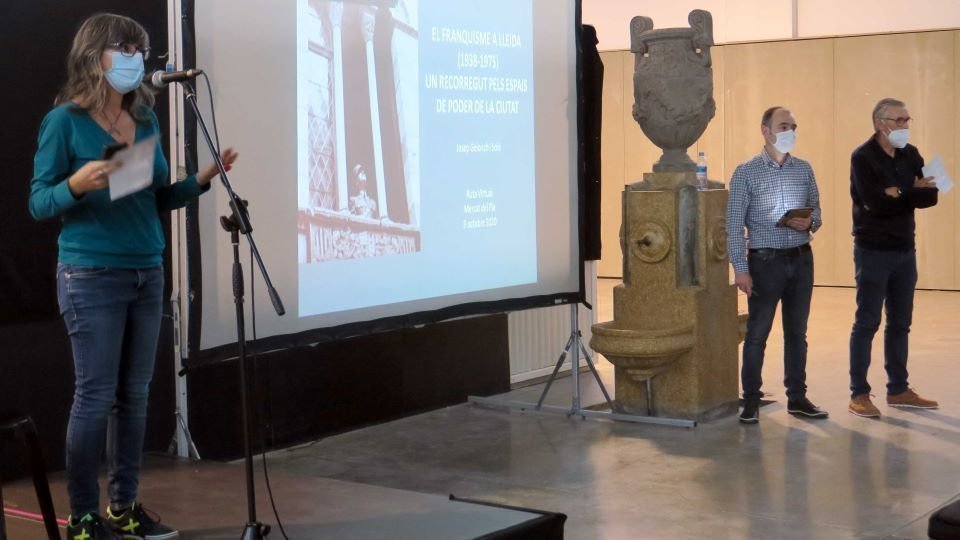 La tinent d'alcalde Sandra Castro ha presentat l'acte al Mercat del Pla - Ajuntament de Lleida
