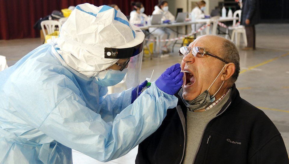 El cribratge dut a terme al pavelló de l'Oli de les Borges Blanques @AnnaBerga