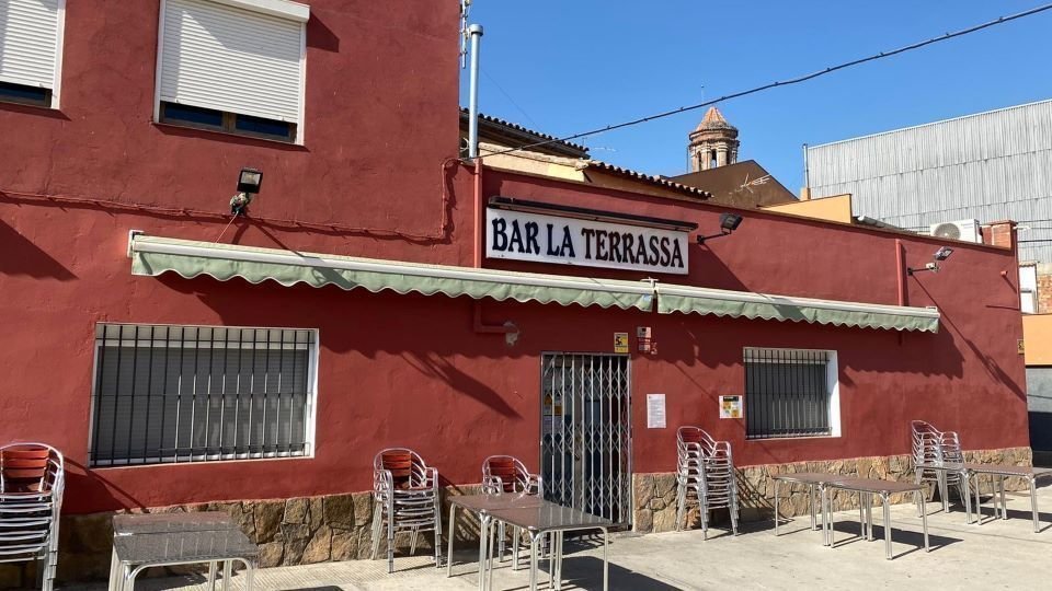 BAR-2 granja d'escarp