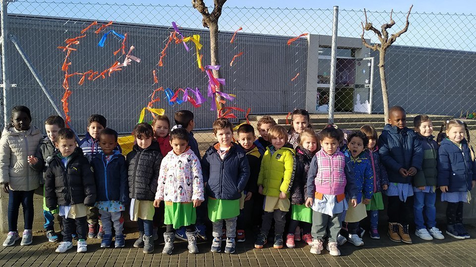 Els alumnes de l'escola les Arrels Dia de la Pau 21