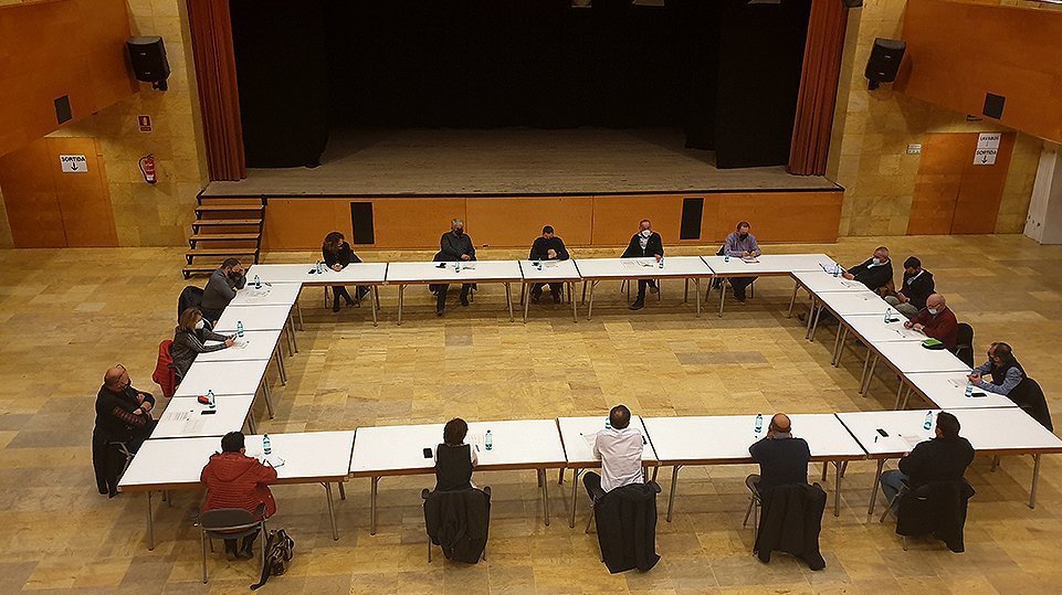 Reunió dels alcaldes del Baix Segrià per la campanya de la fruita @ajalcarràs