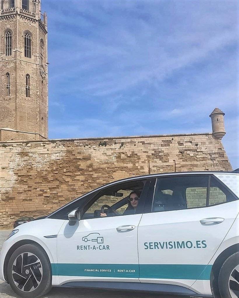 Rent a car Servisimó - Marina Pallàs Barta