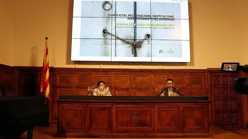 Estefania Rufach, i l'historiador Albert Velasco @IEI