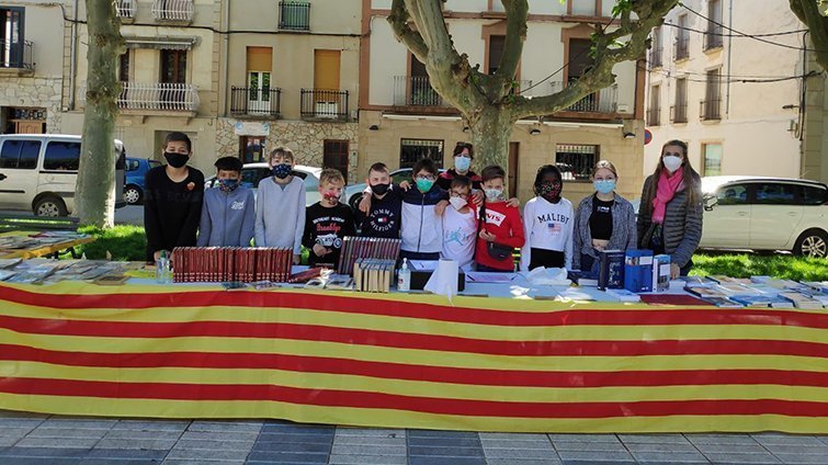 Alumnes escola Joaquim Palacín de Bellvís