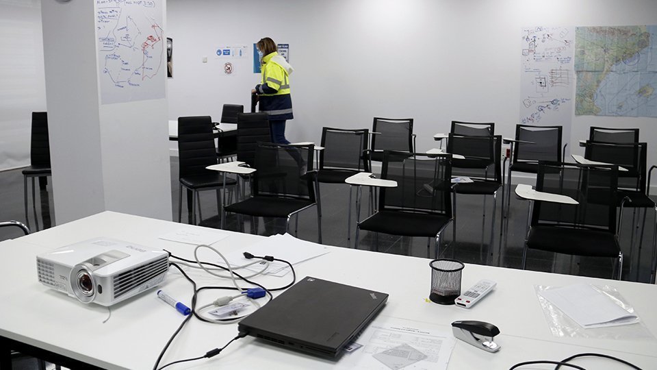 Aula que s'utlitzarà en el curs de manteniment aeronàutic @LauraCortés