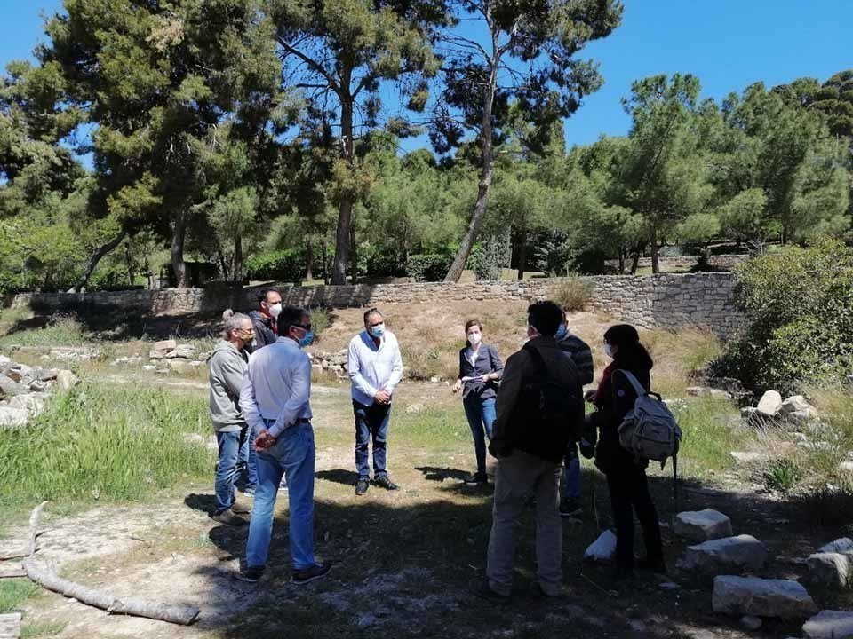Visita a la plaça de la Bassa del Parc de Sant Eloi de Tàrrega @Tàrrega