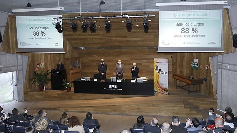 Acte de lliurament dels segells de l'AOC i UAB @AOC