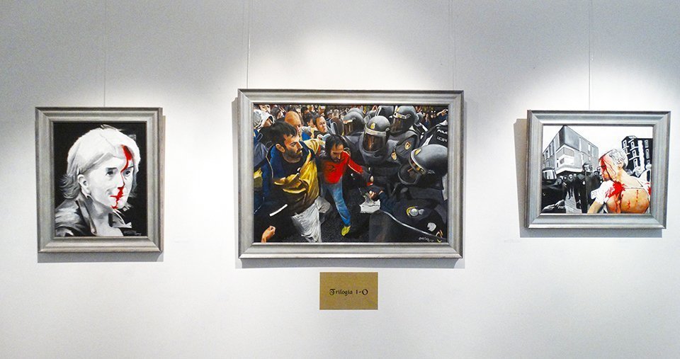 L'exposició al Museu de Vestits de Paper 'Senzillament Francis' -  Esther Barta Torres