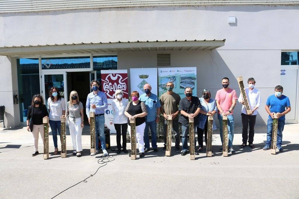 ACUDAM entrega oliveres solidàries als pagesos de la Ribera d'Ebre afectats pels incendis de 2019 - ACUDAM
