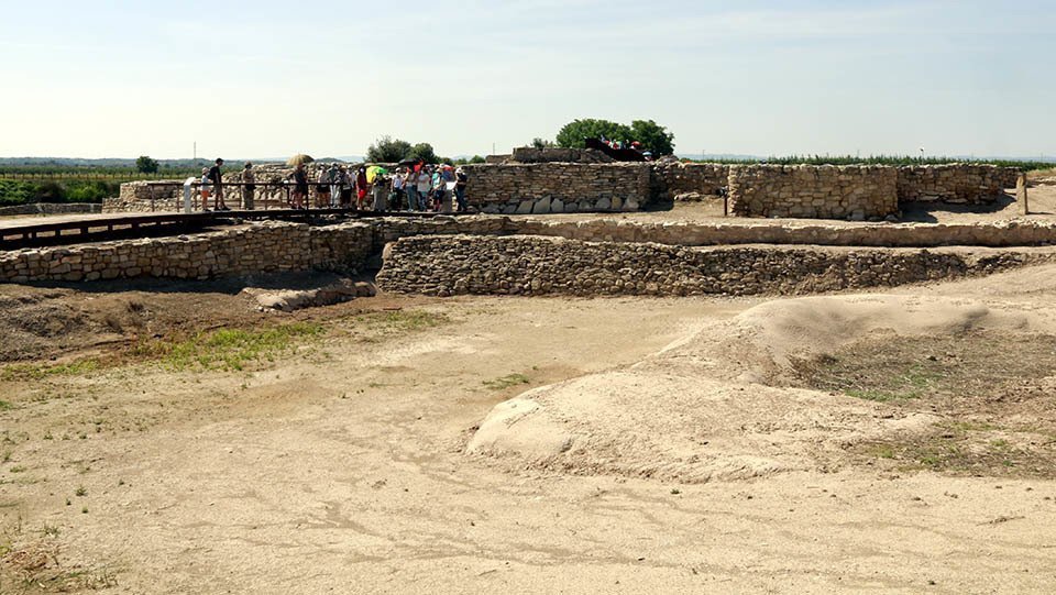 L'exterior de la fortalesa dels Vilars d'Arbeca @AnnaBerga