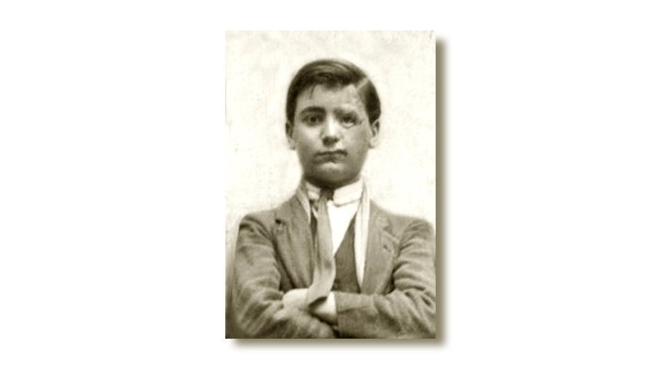 Fotografia d'Enric Curià Gatius, extreta d'una fotografia escolar presa a inicis del segle XX.