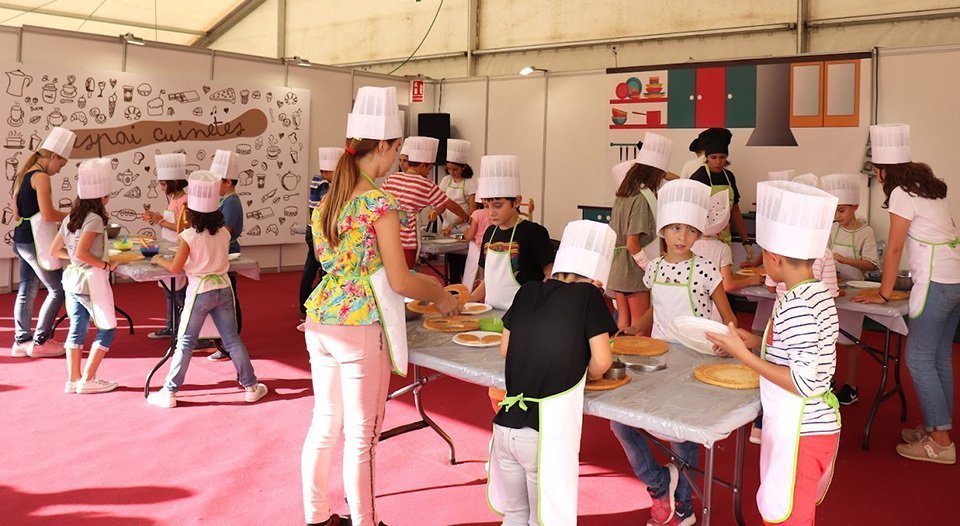 Edició del 2019 de la Fira del Torró i la Xocolata a la Pedra d'Agramunt