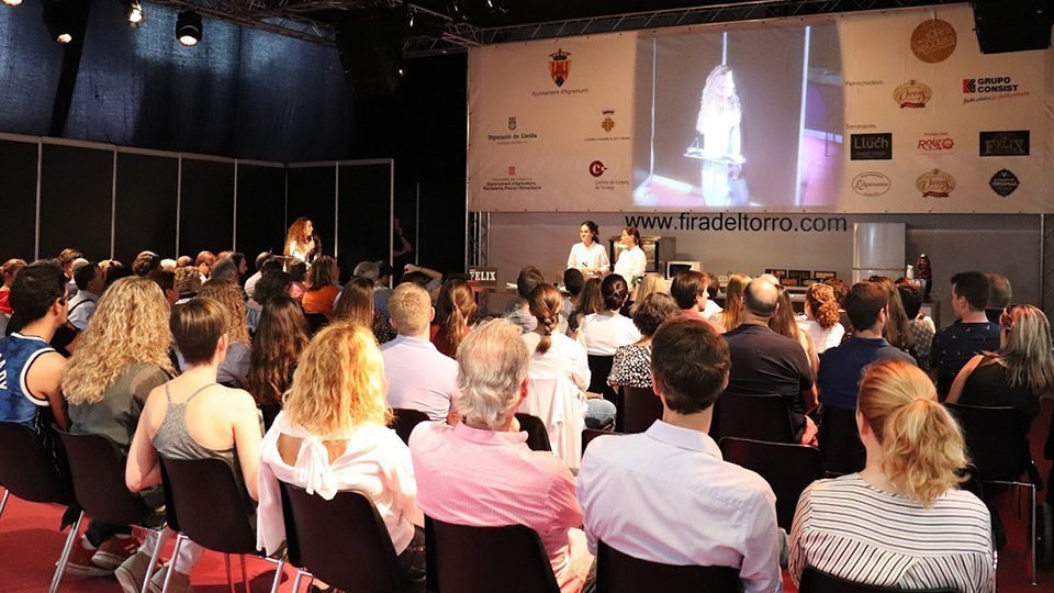 Edició del 2019 de la Fira del Torró i la Xocolata a la Pedra d'Agramunt