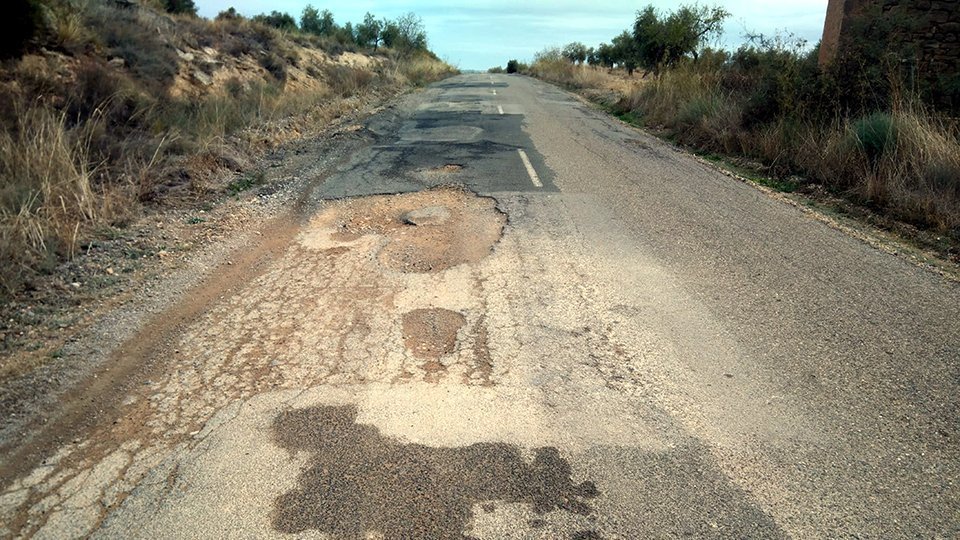 Carretera entre el Cogul i Granyena de les Garrigues ©GarriguesAltes