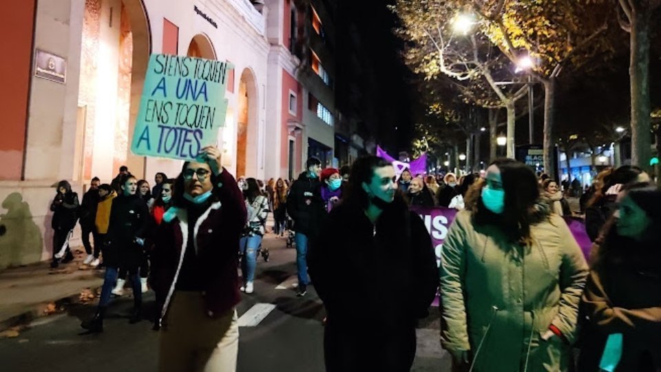 Manifestació 25N a Lleida. Fotografia: Cristina Mongay.