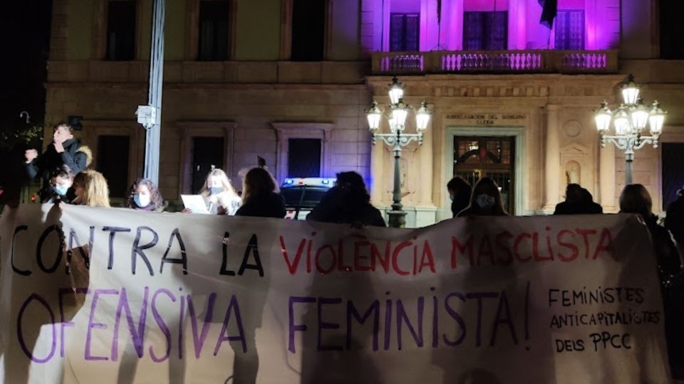 Manifestació 25N a Lleida. Fotografia: Cristina Mongay.