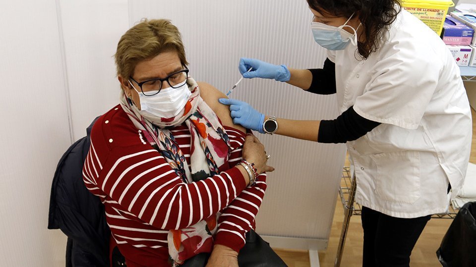 Nou punt de vacunació, al barri de Cappont ©LauraCortés